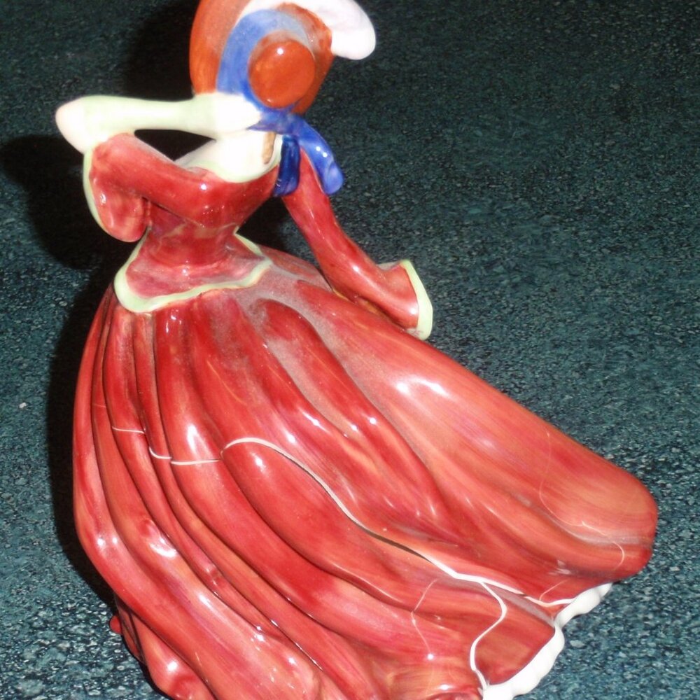 Vintage Royal Doulton Porcelain Collectible Figurine "Autumn Breezes" HN1936 - Picture 5 of 9